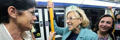 Manuela Carmena robando
