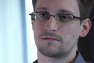 dónde está Edward Snowden