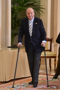 El Rey Juan Carlos abdicará durante 2014